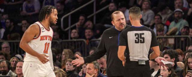 Baccarat Gaming-走步与翻腕吹判大幅度增加 联盟为何狠抓基本功?