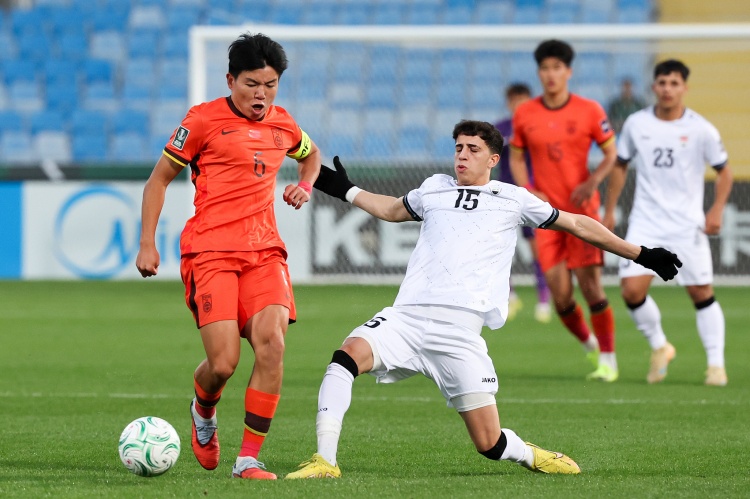 马德兴：中伊战拿1分可以接受，中国队与亚洲对手都处于焦灼状态